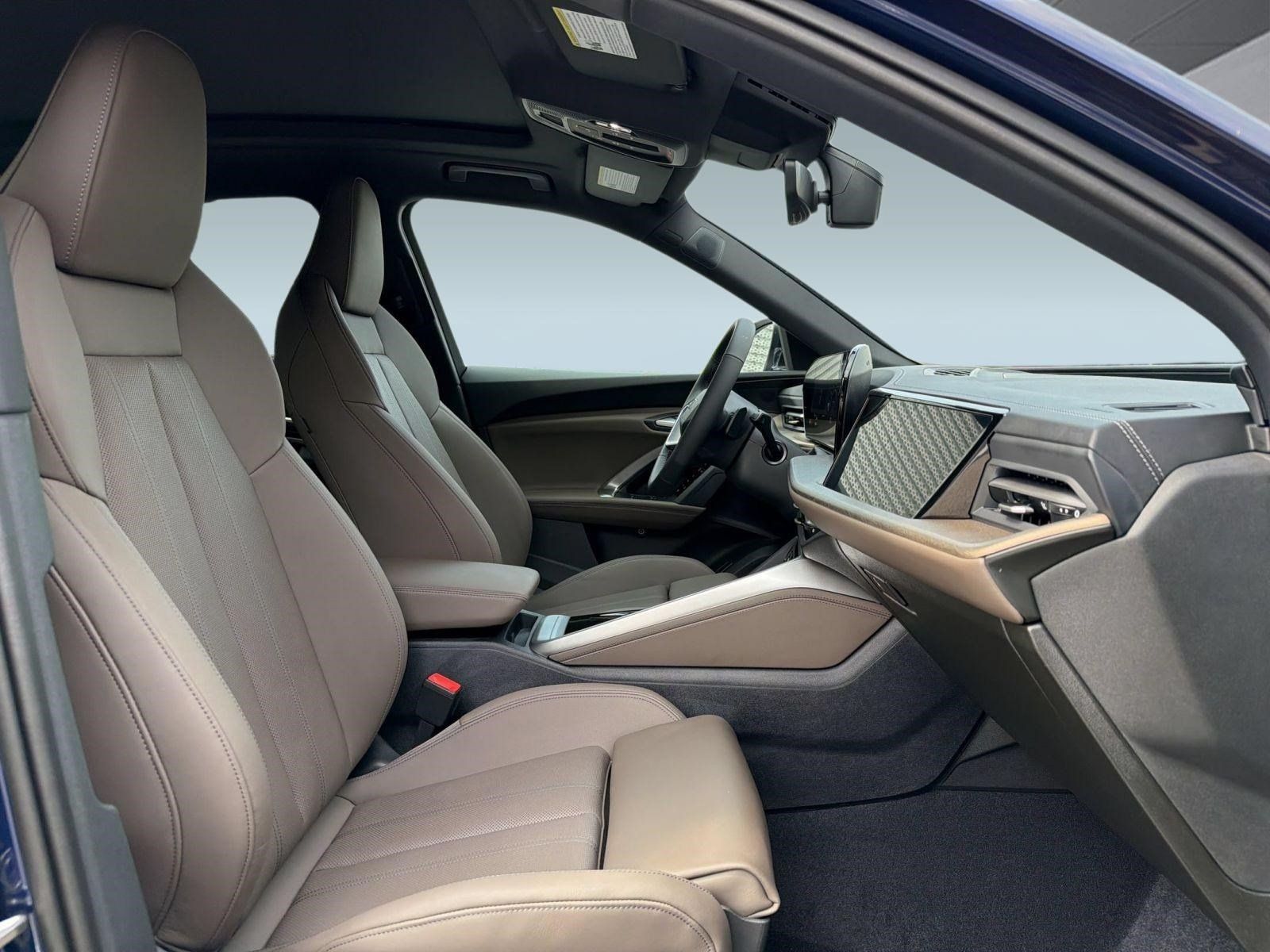New 2026 Audi Q5 Premium AWD/4WD image 22
