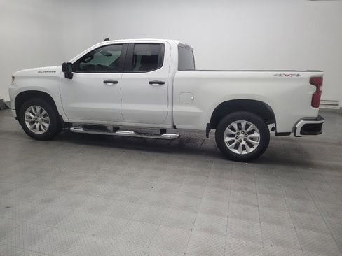 Used 2021 Chevrolet Silverado 1500 Custom AWD/4WD image 3