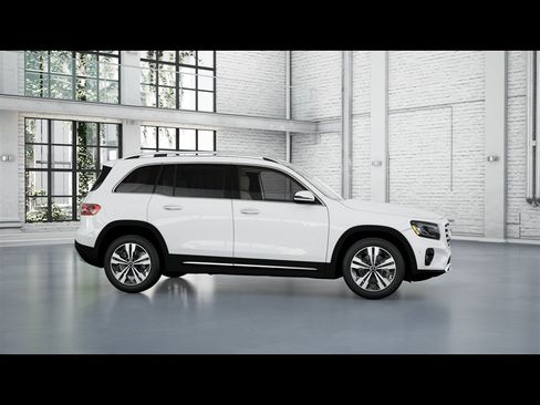 Certified 2026 Mercedes-Benz GLB 250 4MATIC image 10