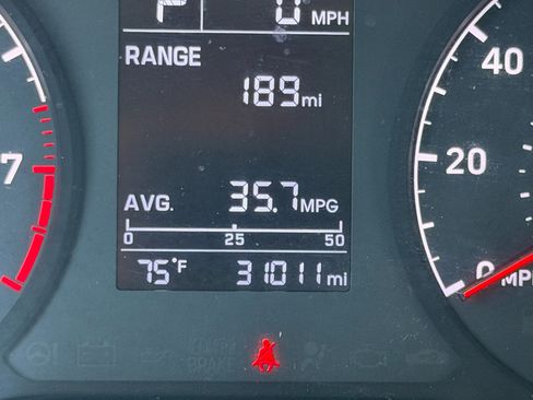 Used 2022 Hyundai Accent SE image 29