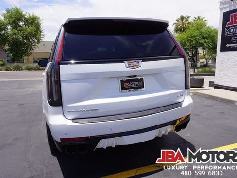 Used 2023 Cadillac Escalade V AWD/4WD image 61