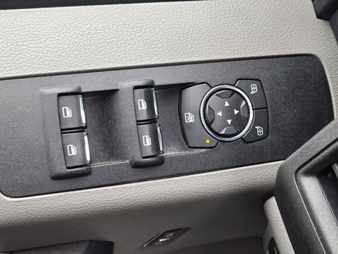 Used 2018 Ford F250 XL w/ Power Equipment Group image 13