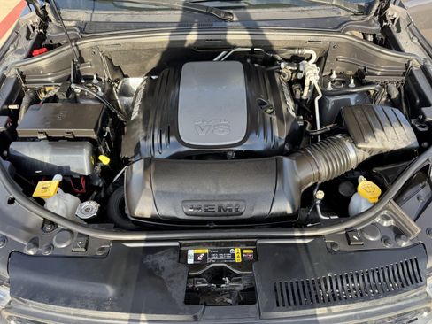 Used 2023 Dodge Durango R/T w/ Tow 'N Go Package AWD/4WD image 29