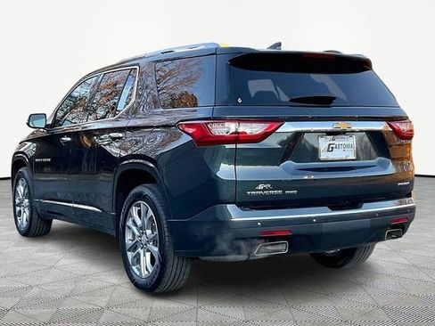 Used 2019 Chevrolet Traverse Premier image 4