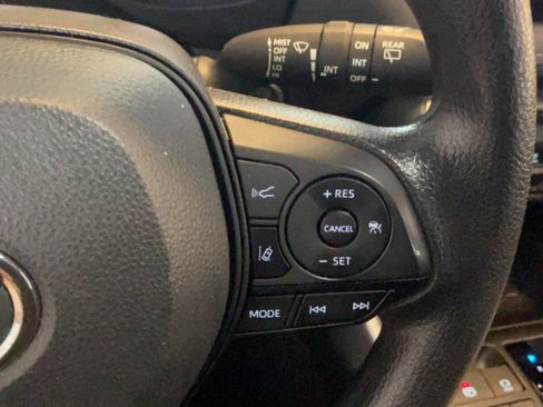 Certified 2025 Toyota RAV4 XLE AWD/4WD image 21