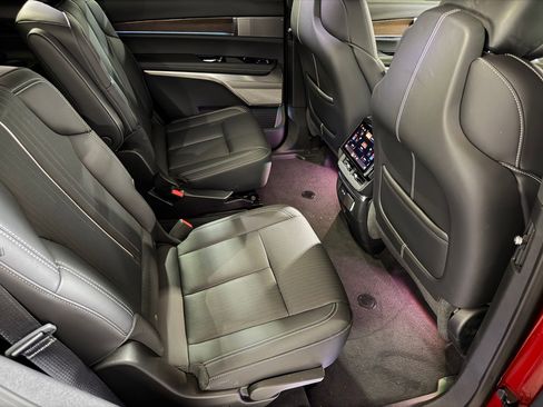 New 2026 Cadillac Vistiq Premium Luxury AWD/4WD image 48