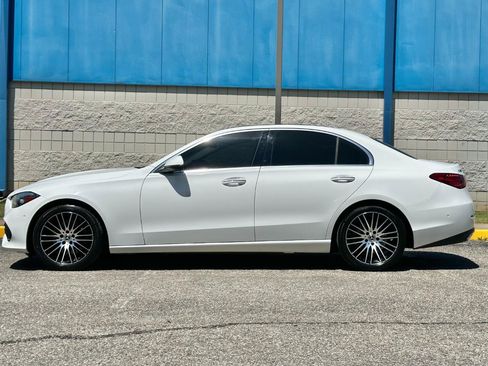 Used 2023 Mercedes-Benz C 300 Sedan image 5