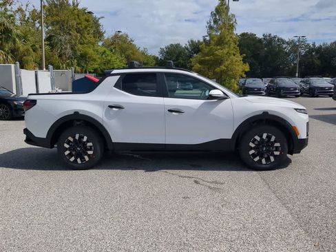 New 2026 Hyundai Santa Cruz SE FWD image 8