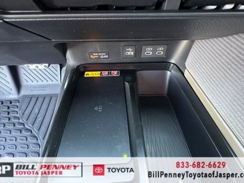 New 2026 Toyota Camry SE image 14