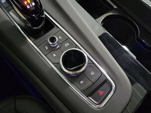 Certified 2024 Cadillac Escalade V w/ Heavy-Duty Trailer Package image 28