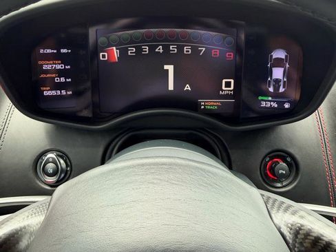Used 2017 McLaren 570S Coupe RWD image 11