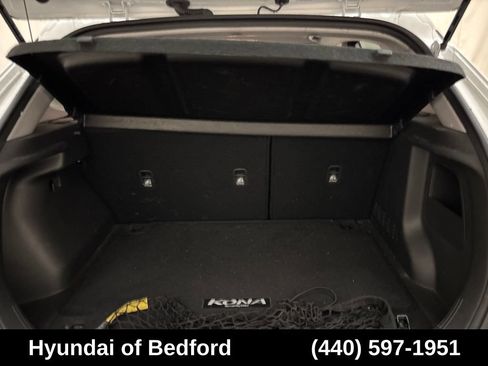 Used 2023 Hyundai Kona SEL AWD/4WD image 11