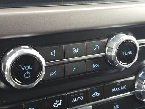 Used 2024 Ford F150 XLT w/ Mobile Office Package image 29