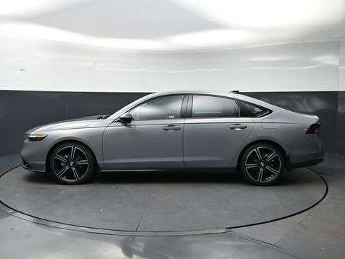 Used 2026 Honda Accord SE image 8