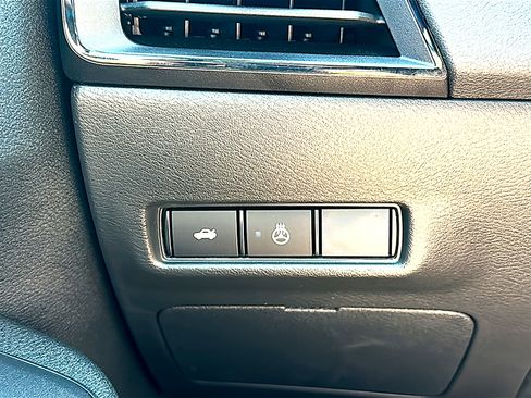 New 2026 Nissan Sentra SV w/ SV Convenience Package image 26