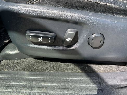 Used 2020 Toyota 4Runner Nightshade AWD/4WD image 10