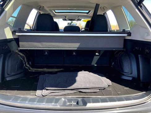 Certified 2023 Subaru Forester Premium AWD/4WD image 35