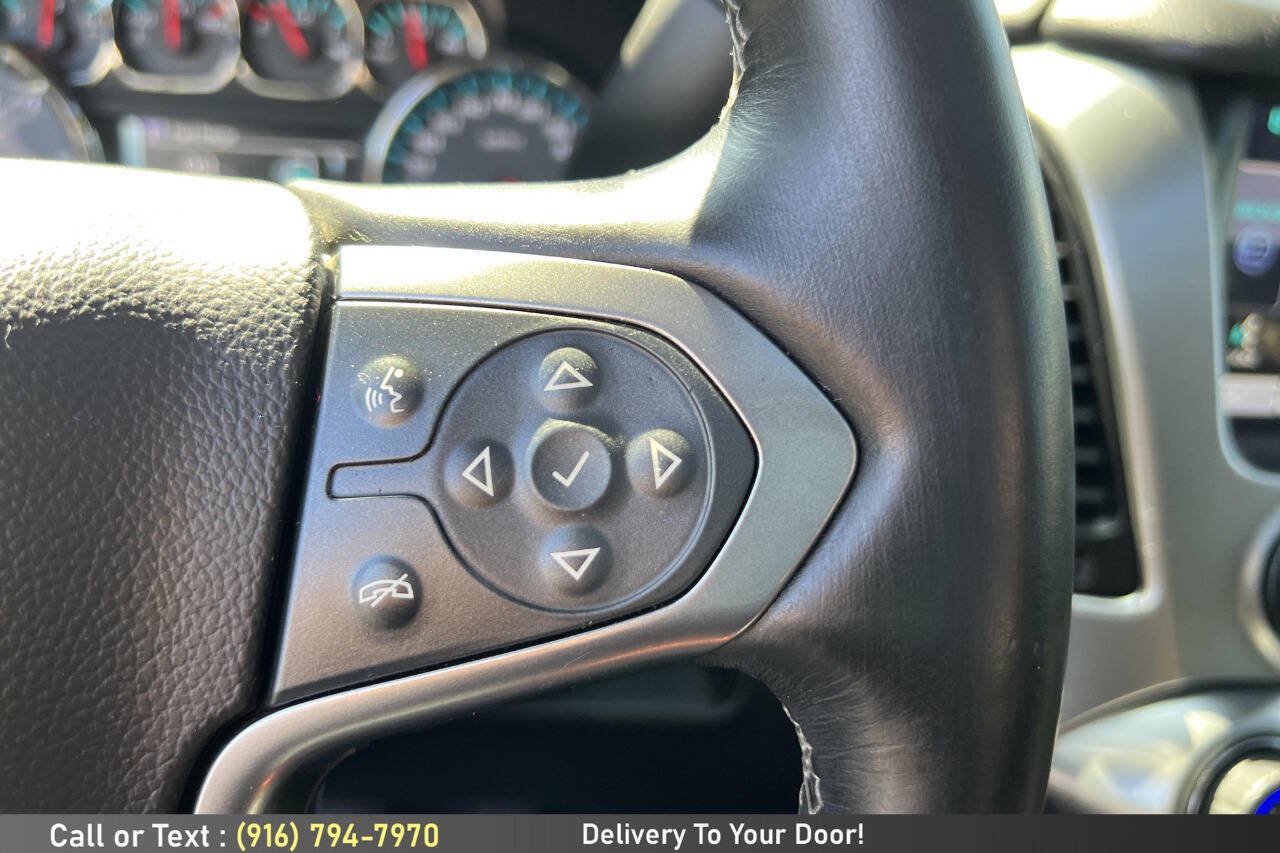 Used 2015 Chevrolet Suburban LT AWD/4WD image 31