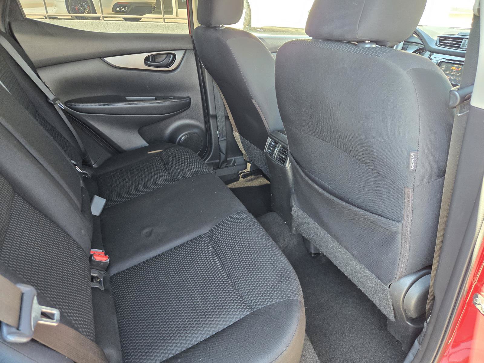 Used 2020 Nissan Rogue Sport S w/ Appearance Package FWD image 28