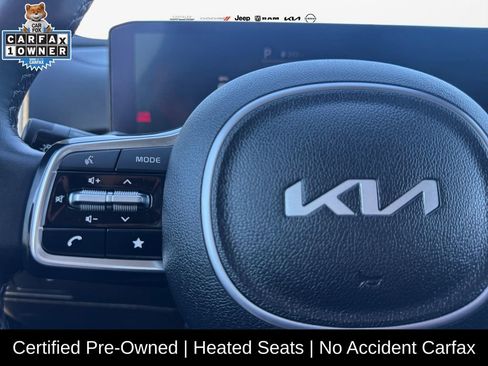 Certified 2024 Kia Sorento S image 25