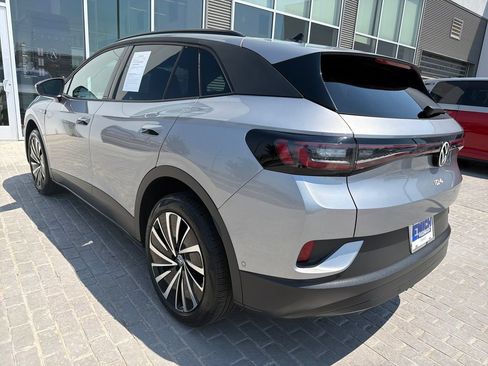 Certified 2025 Volkswagen ID.4 Pro AWD/4WD image 4