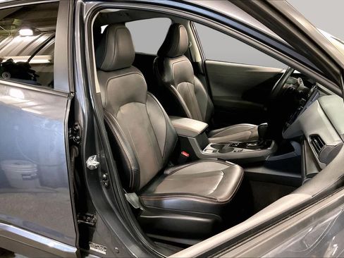 Used 2024 Subaru Crosstrek 2.5i Limited AWD/4WD image 9