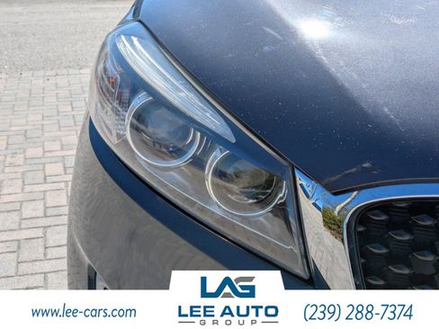 Used 2018 Kia Sorento EX image 8