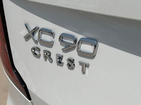 New 2026 Volvo XC90 T8 Core w/ Protection Package Premier AWD/4WD image 10