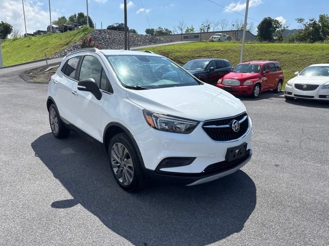 Used 2018 Buick Encore Preferred AWD/4WD image 2