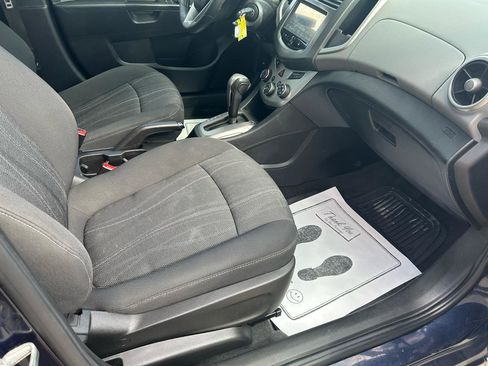 Used 2016 Chevrolet Sonic LT FWD image 12