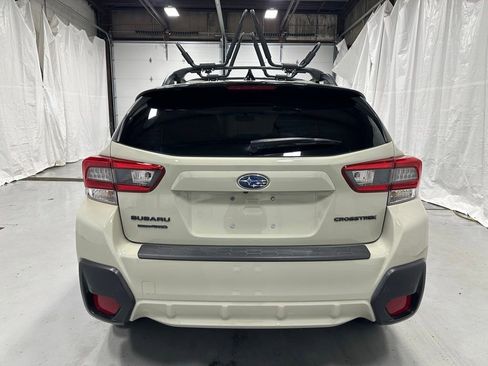 Used 2023 Subaru Crosstrek 2.0i Premium w/ Special Edition AWD/4WD image 6