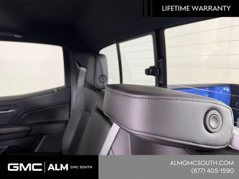 New 2026 GMC Canyon Elevation w/ Convenience Package image 24