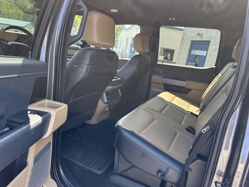 Used 2024 Ford F450 Lariat w/ Lariat Ultimate Package AWD/4WD image 10