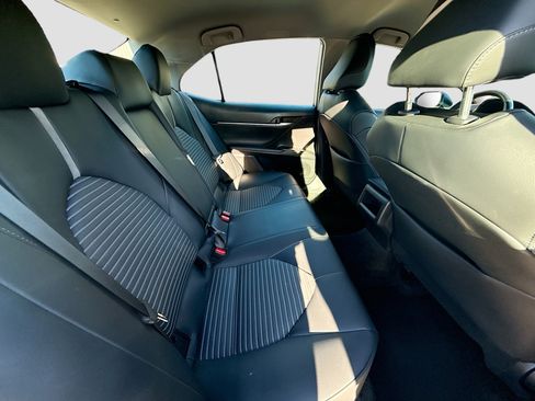 Used 2023 Toyota Camry SE image 25