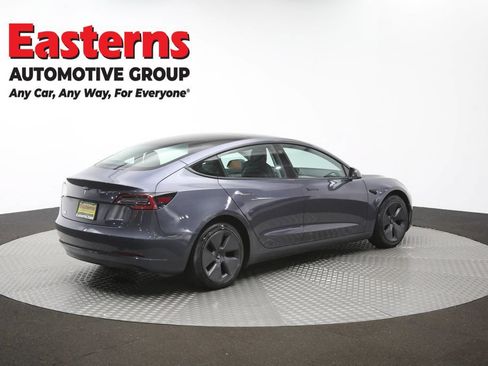 Used 2022 Tesla Model 3 Long Range AWD/4WD image 39