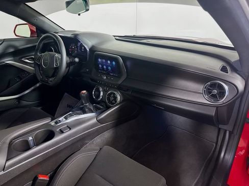 Used 2022 Chevrolet Camaro SS RWD image 28