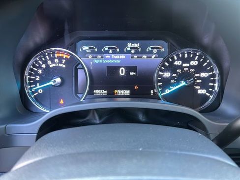 Used 2022 Ford F250 Lariat image 13