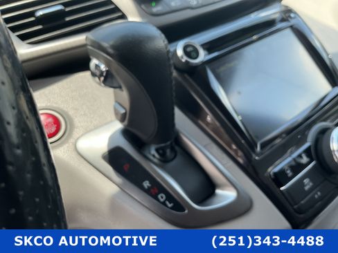 Used 2016 Honda Odyssey Touring image 23