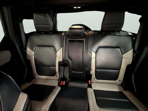 Used 2024 Ford Bronco Wildtrak image 26