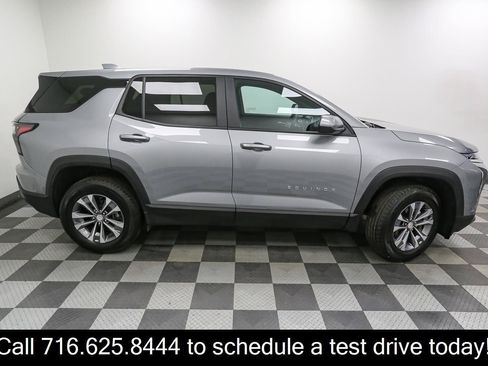 Used 2026 Chevrolet Equinox LT AWD/4WD image 7