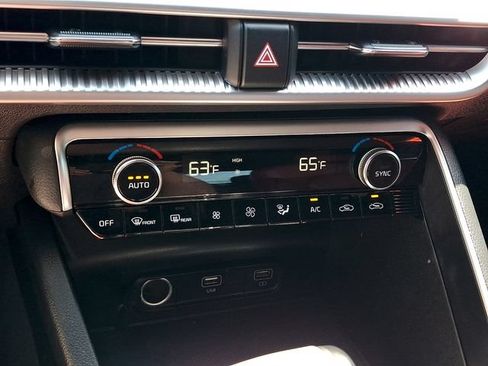 Used 2023 Kia K5 GT-Line w/ GT-Line Premium Package FWD image 15