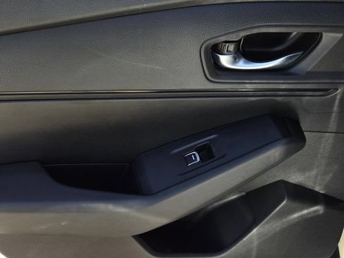 Used 2023 Honda Accord EX image 10
