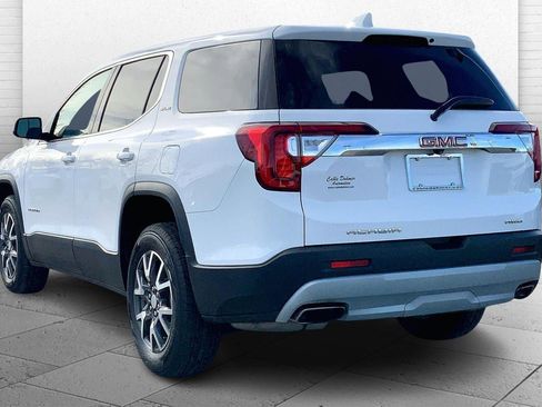 Used 2023 GMC Acadia SLE image 10