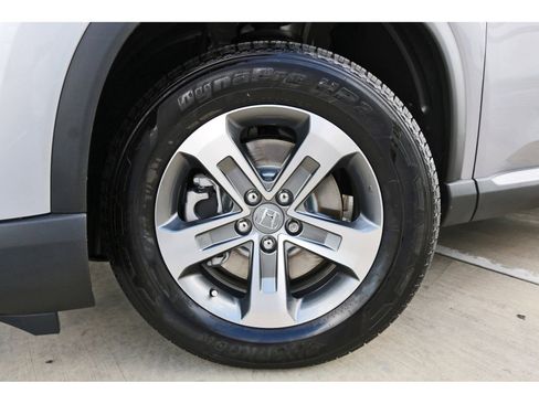 Used 2025 Honda Pilot EX-L image 32