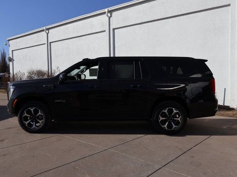 New 2026 GMC Yukon XL AT4 w/ AT4 Premium Plus Package AWD/4WD image 2