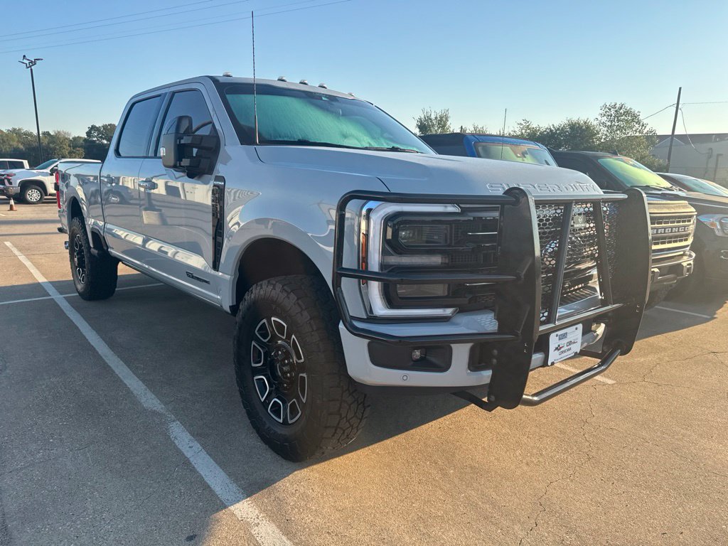 Used 2026 Ford F250 Platinum AWD/4WD image 3