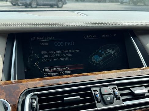Used 2013 BMW 740Li xDrive AWD/4WD image 41