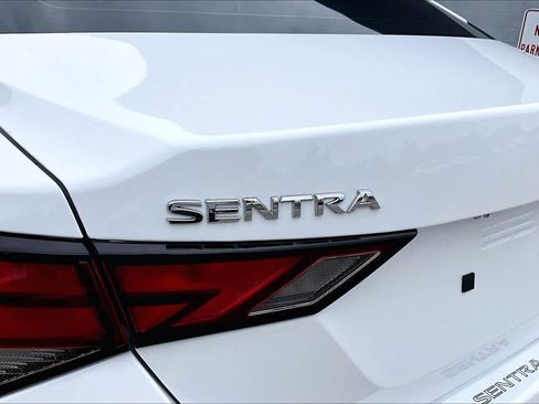 Certified 2025 Nissan Sentra S FWD image 29