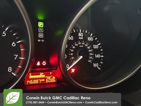 Used 2014 MAZDA MAZDA5 Sport image 30