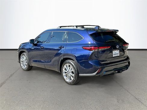 Used 2021 Toyota Highlander Limited image 5
